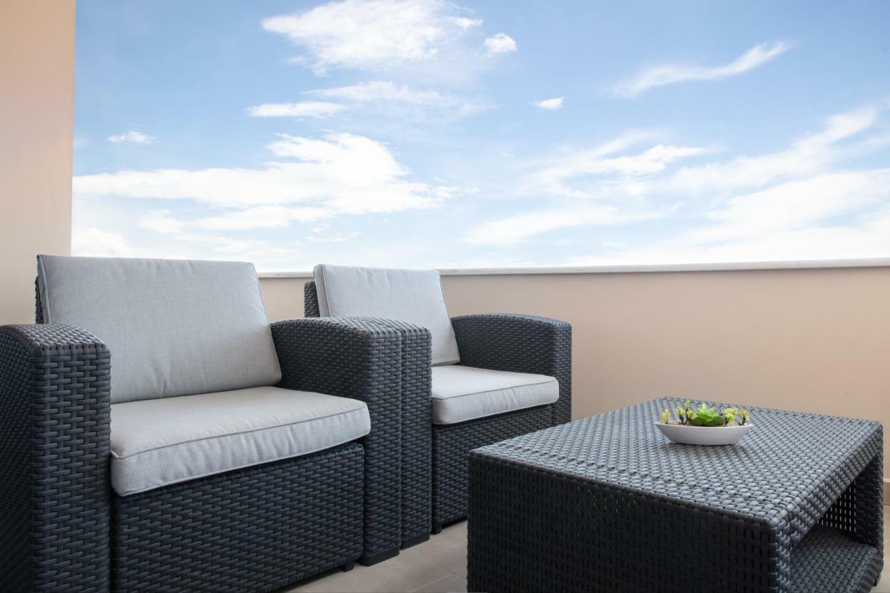 Royalty Suites Loft Нікіті Екстер'єр фото